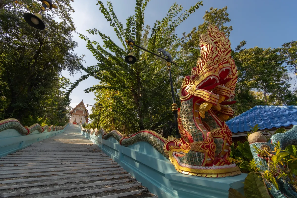 Wat Khao Roob Chang — photo 3