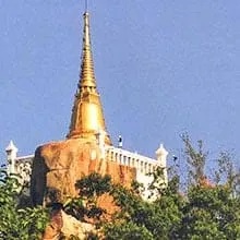 Wat Khao Roob Chang