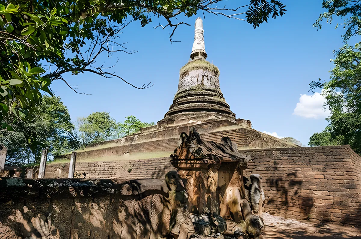 Wat Khao Suwan Khiri Ancient Remains
