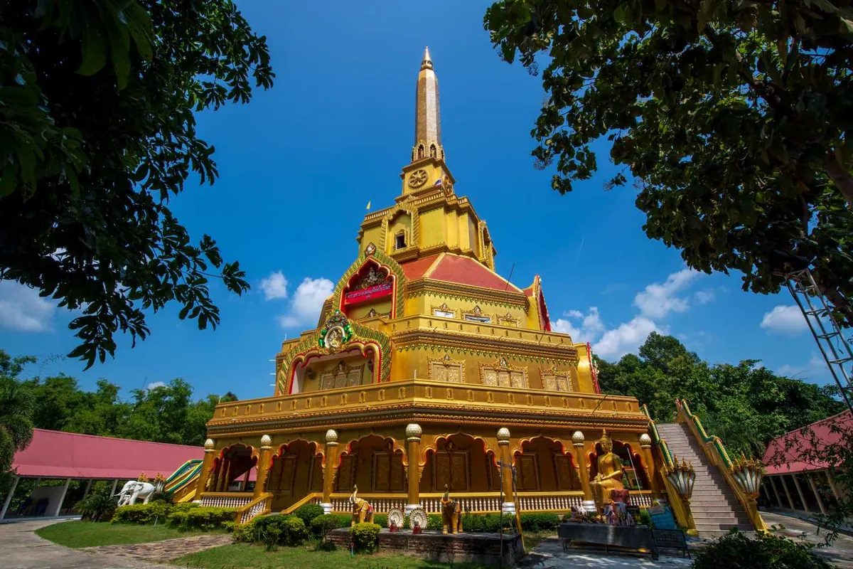 Wat Ko Kaeo Thudongkhasathan or Wat Rahan — photo 2