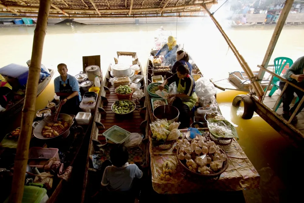 Wat Lam Phaya Floating Market — photo 2