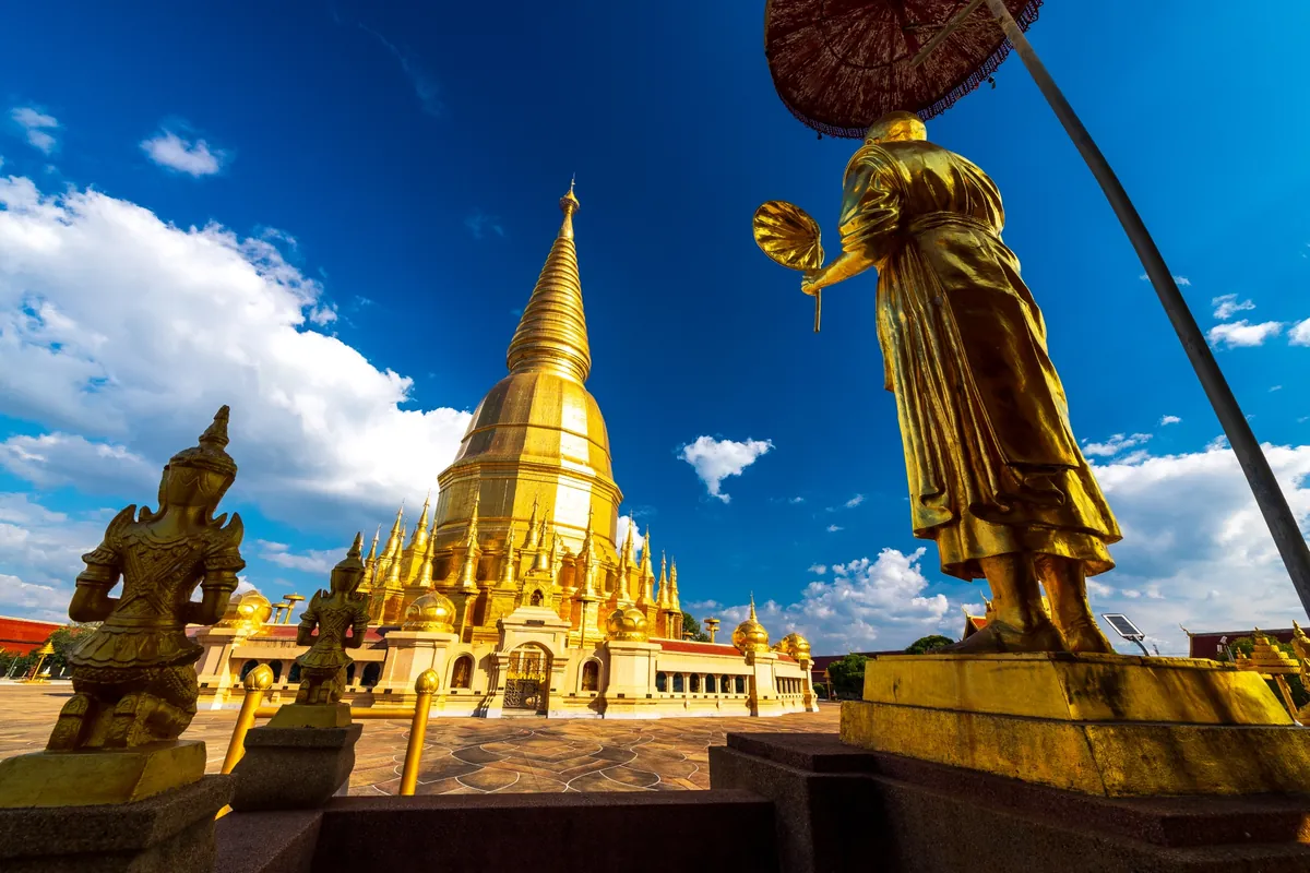 Wat Mahathat Chedi Sri Wiang Chai — photo 4