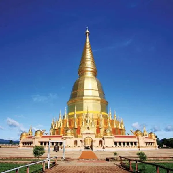 Wat Mahathat Chedi Sri Wiang Chai