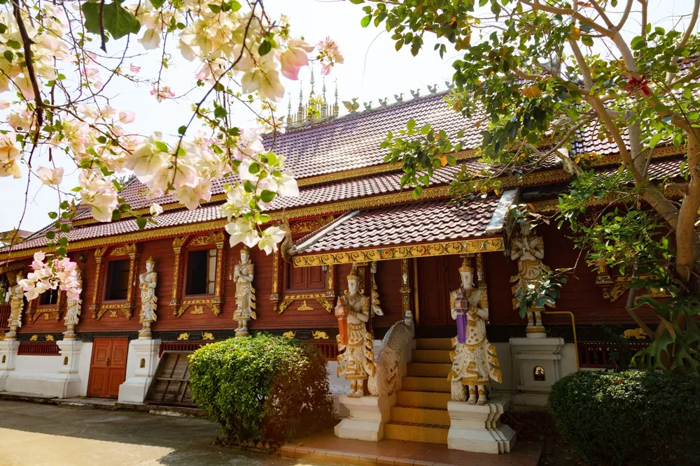 Wat Ming Mueang — photo 2