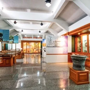 Wat Muang Folk Museum