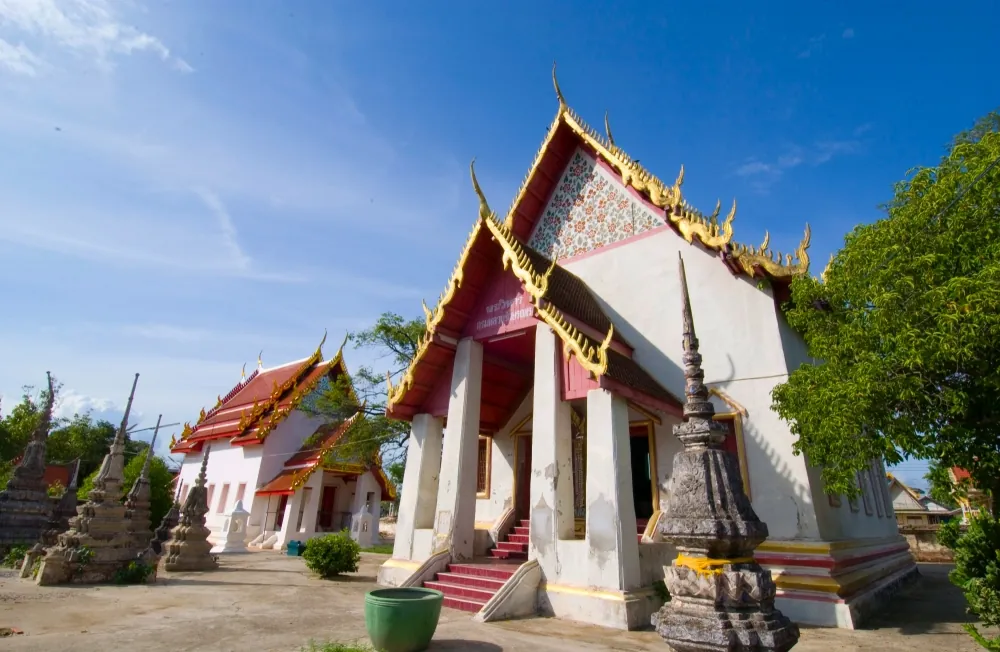 Wat Mueang — photo 2