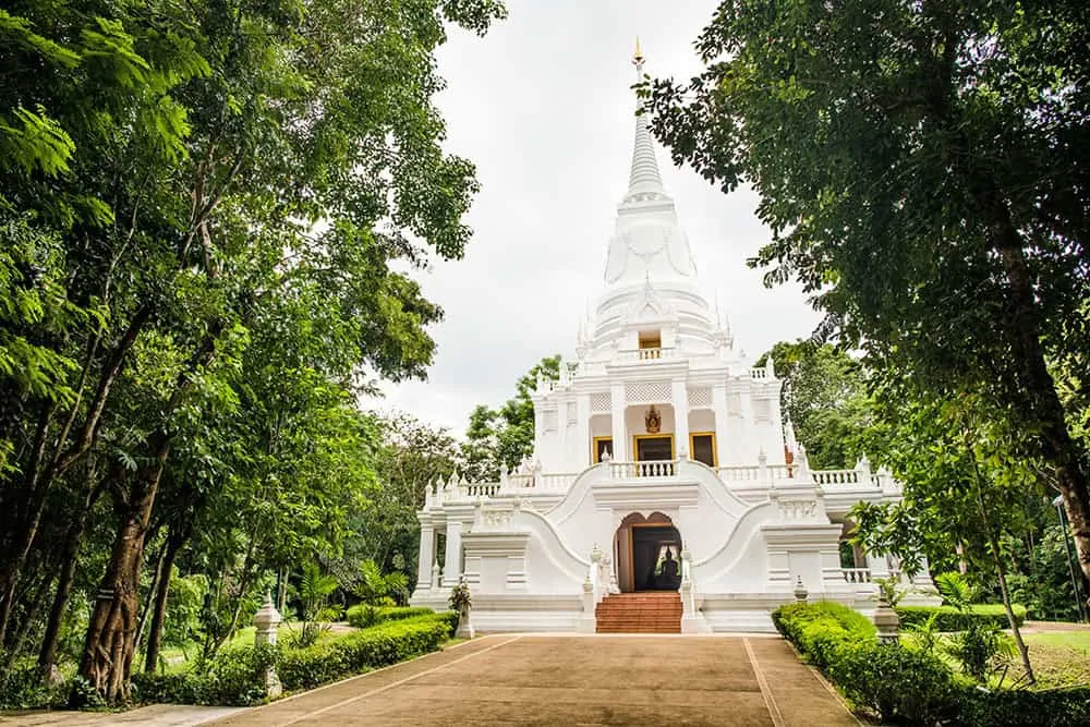 Wat Pa Si Thawon Nimit (Si Thawon Nimit Temple)