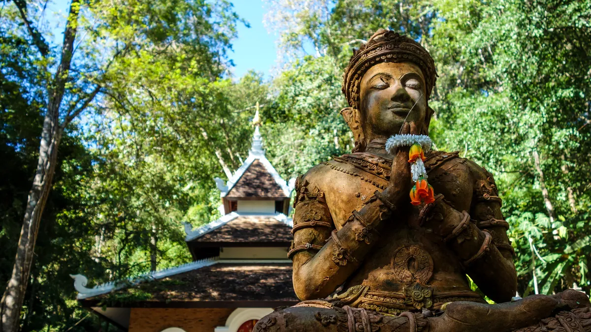 Wat Pha Lat