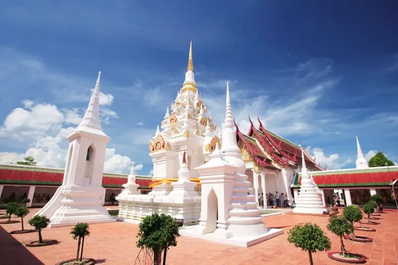 Wat Phra Borommathat Chaiya Ratchaworawihan