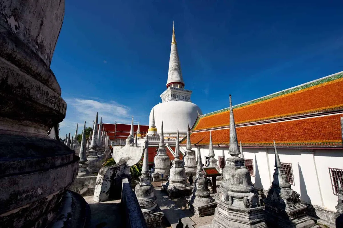 Wat Phra Mahathat Woramahawihan