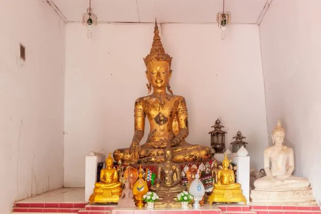 Wat Phra Phut Saiyat — photo 4