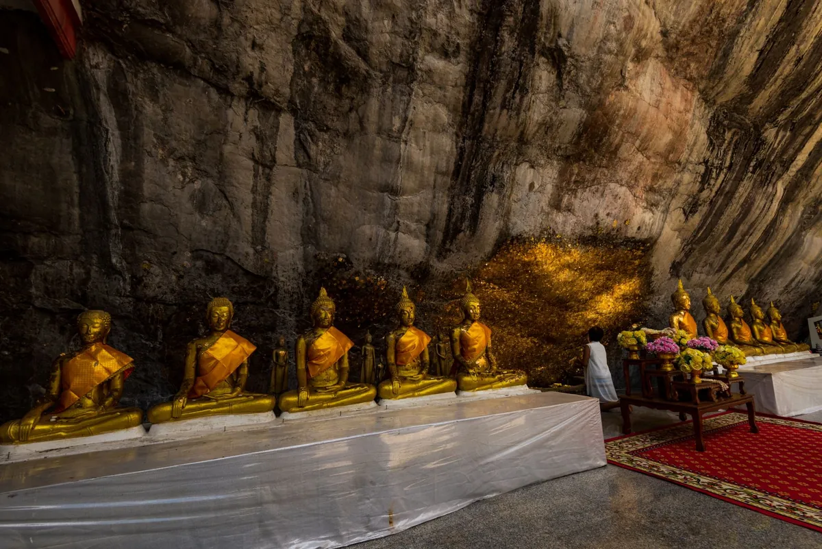Wat Phra Phuttachai — photo 3