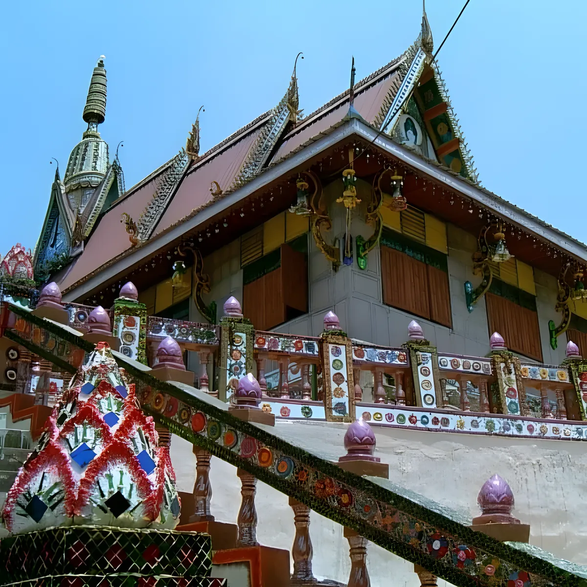 Wat Phra Phutthabat Phu Faet