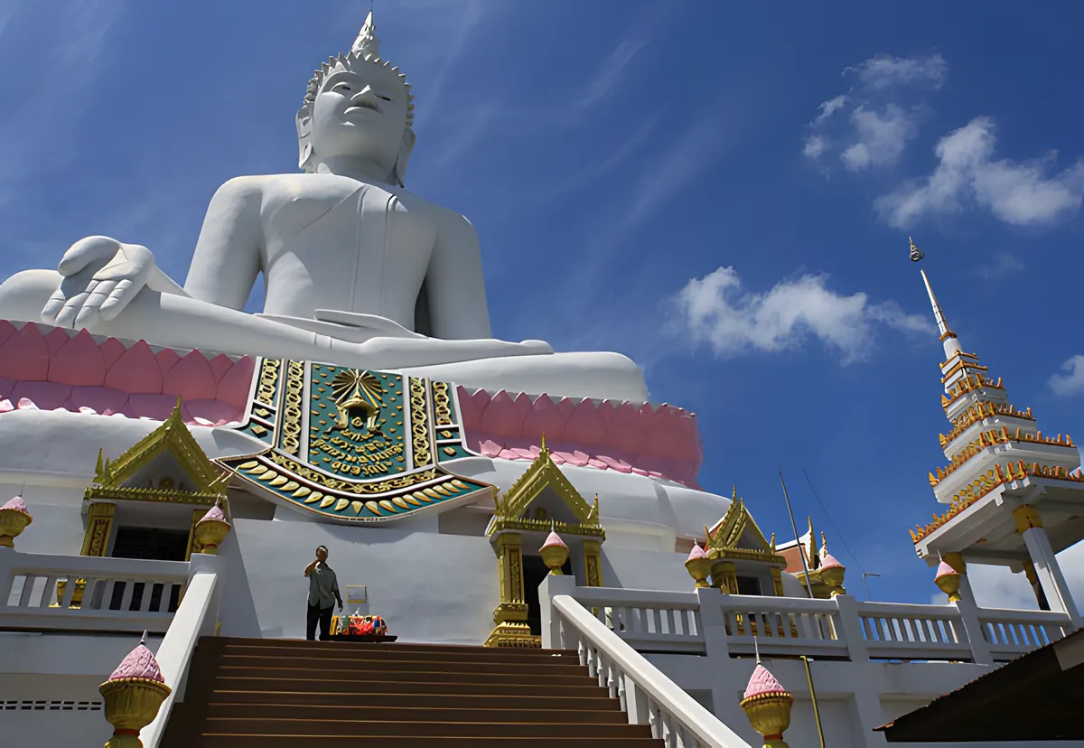 Wat Phra Phutthabat Phu Pan Kham