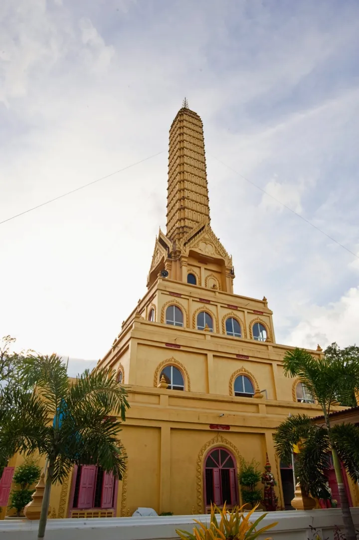 Wat Phra Prang Muni — photo 2