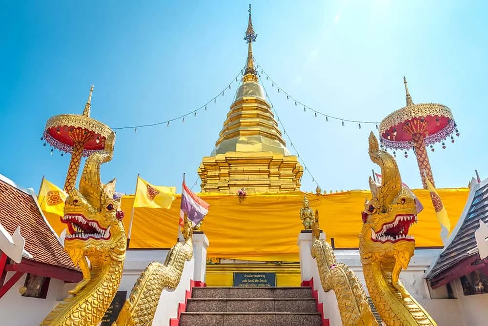 Wat Phra That Doi Kham