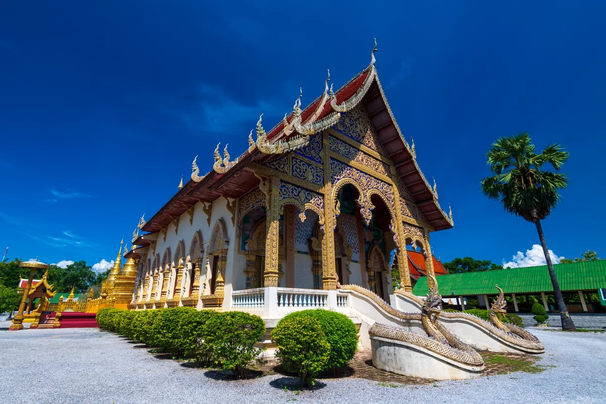 Wat Phra That Ha Duang — photo 4