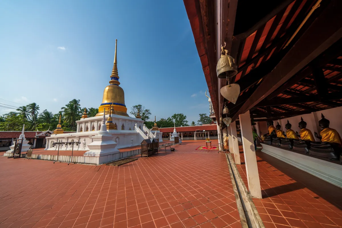 Wat Phrabarommathat Sawi — photo 4