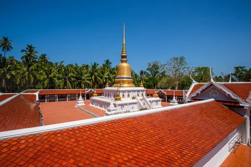 Wat Phrabarommathat Sawi