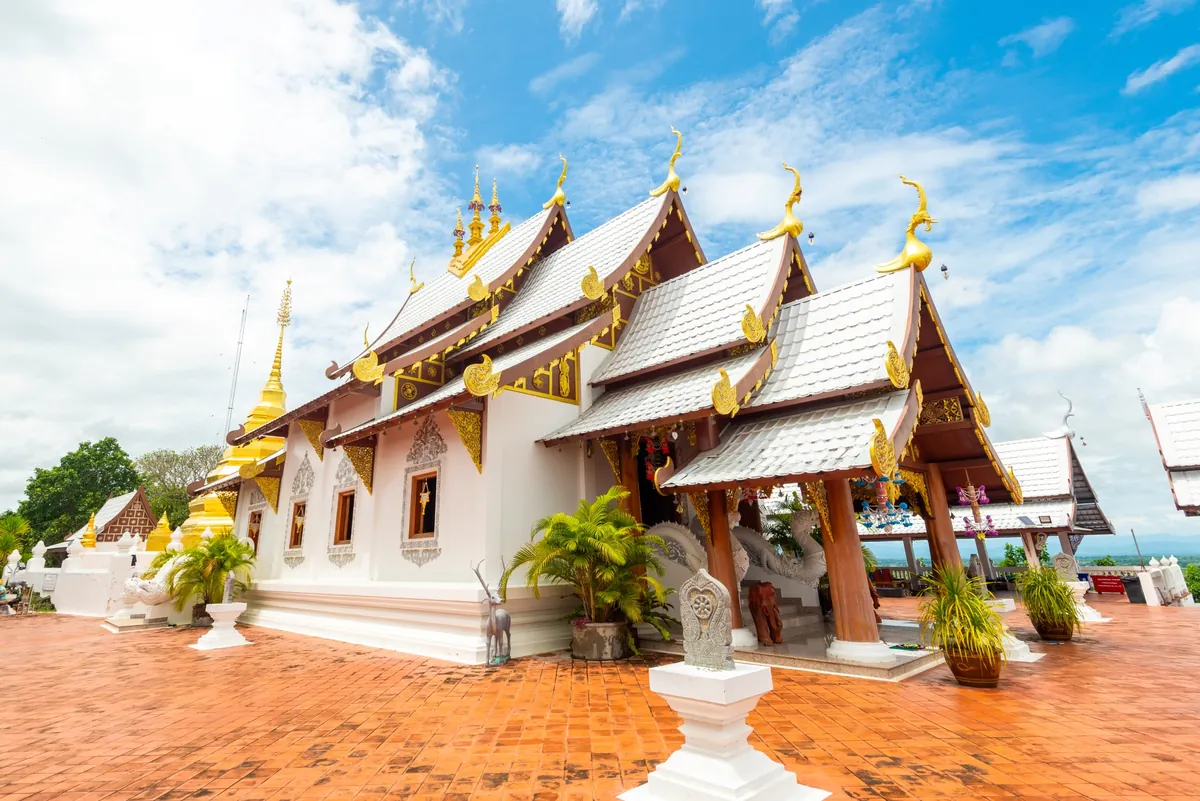 Wat Phrathat Pu Chae — photo 3