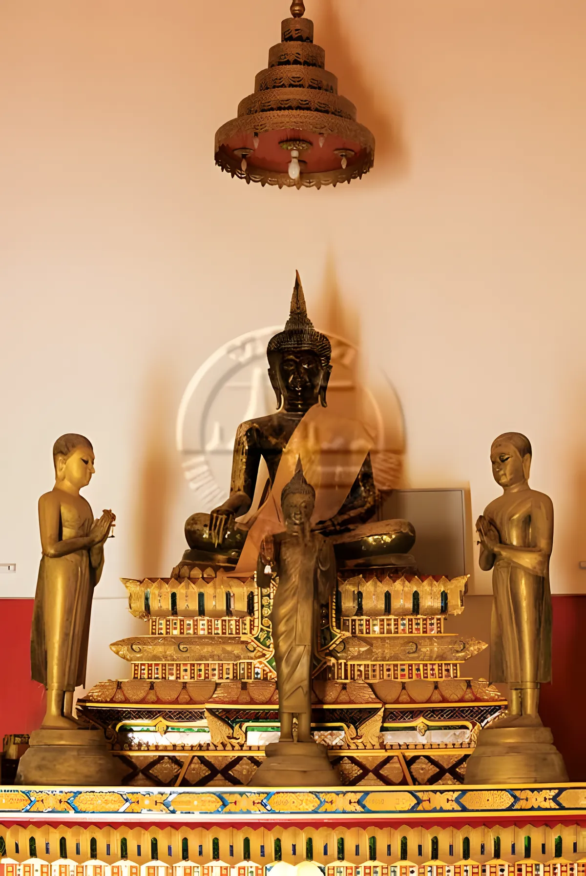 Wat Prang Luang