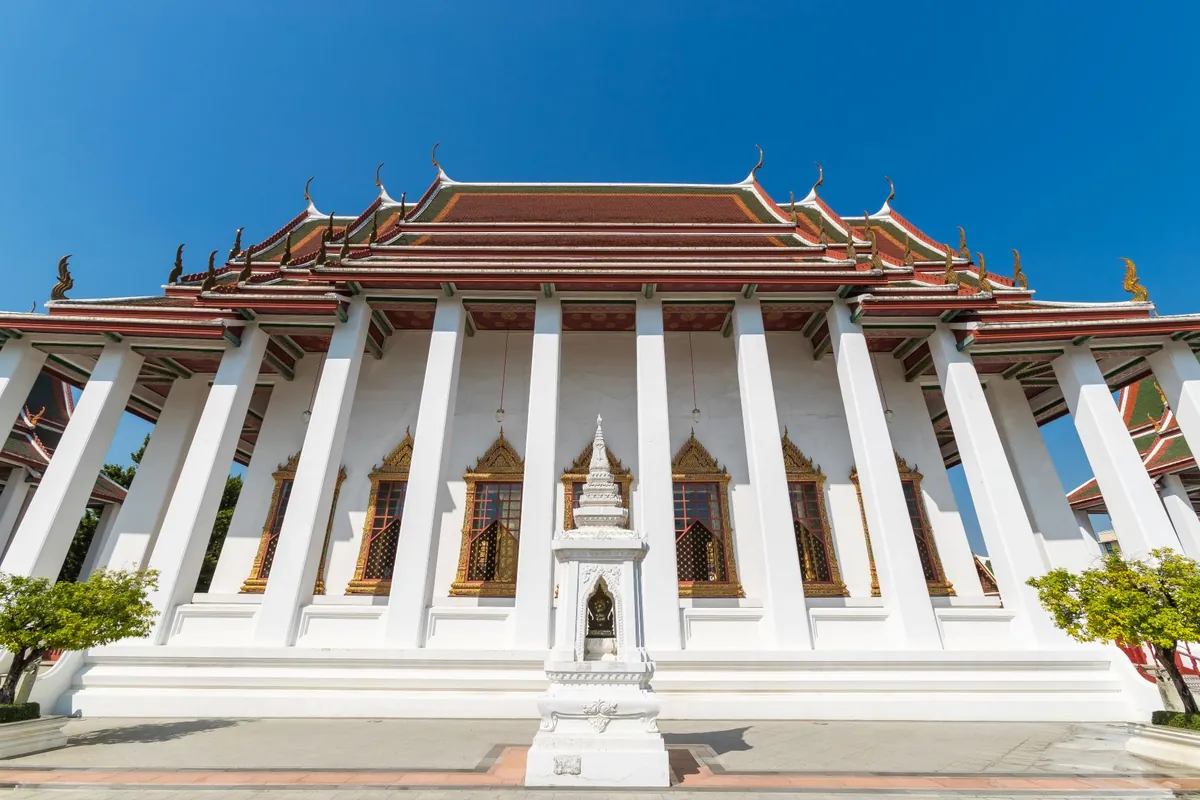 Wat Ratchanatdaram (Loha Prasat) — photo 2