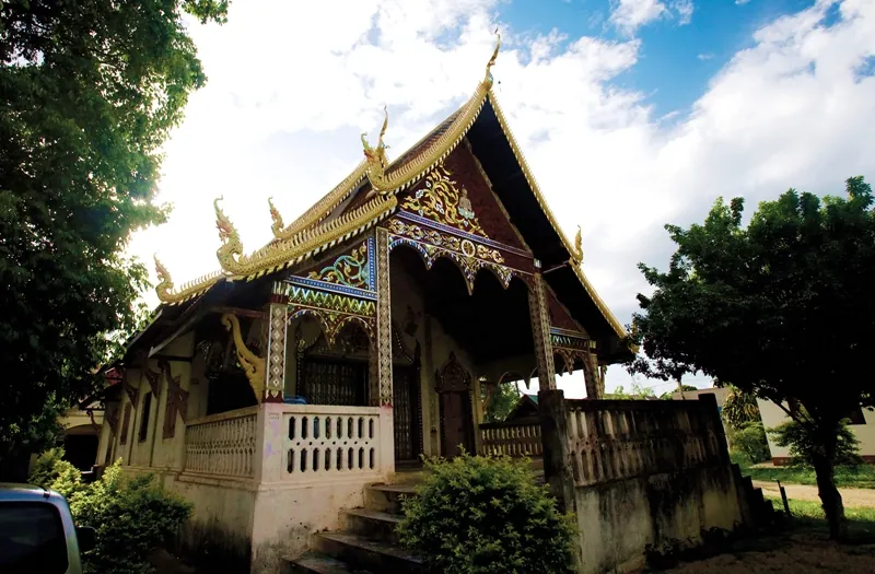 Wat Saen Thong