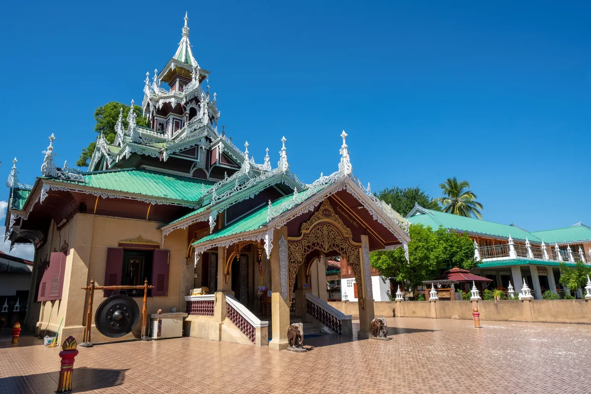 Wat Si Bunrueang — photo 2