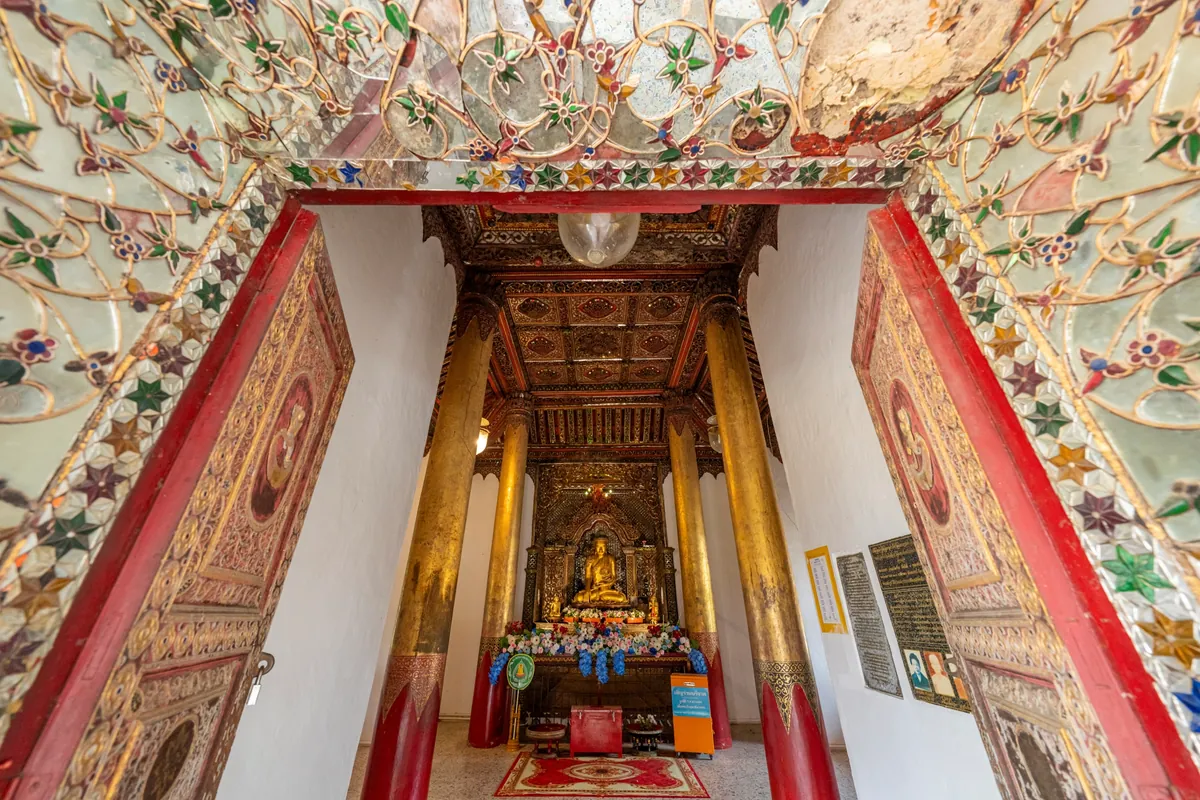 Wat Si Chum — photo 5