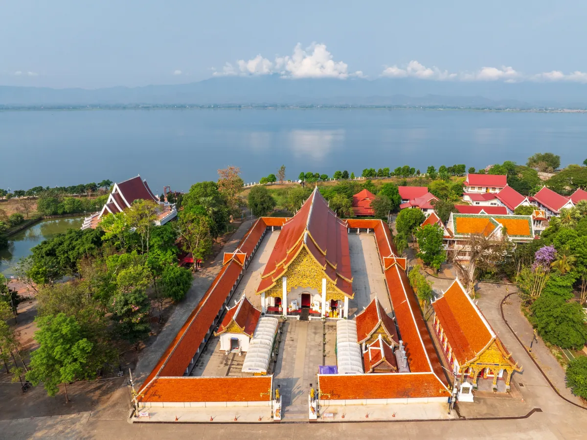 Wat Si Khom Kham (Phrachao Ton Luang) — photo 2