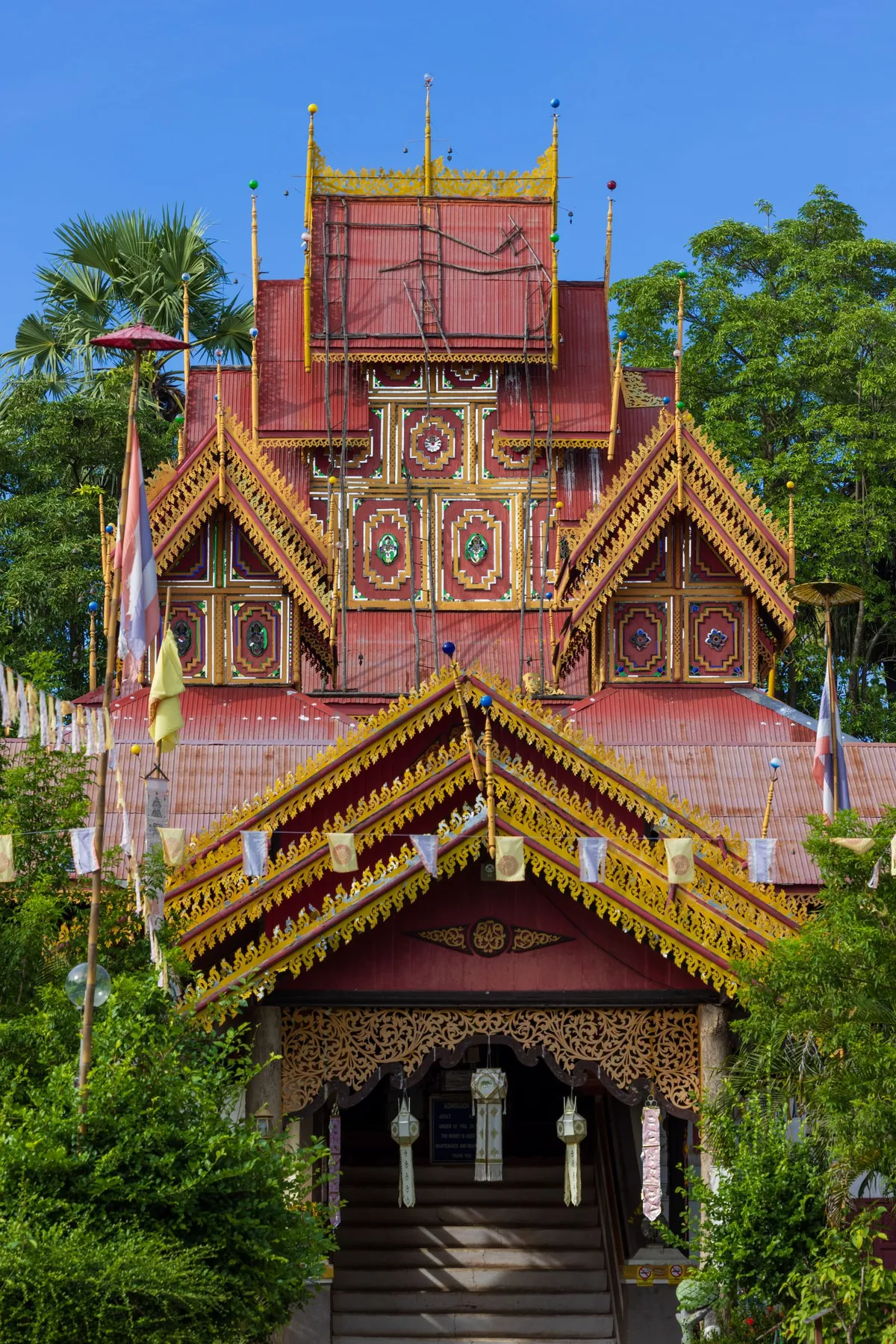 Wat Si Rong Mueang — photo 5