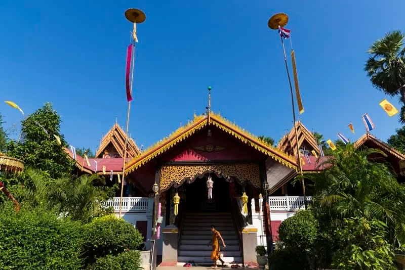Wat Si Rong Mueang