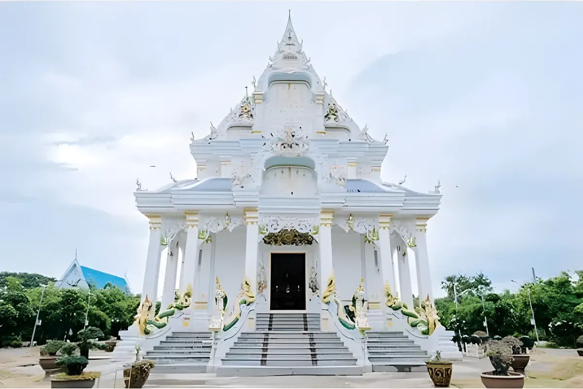 Wat Suttawas Vipassana