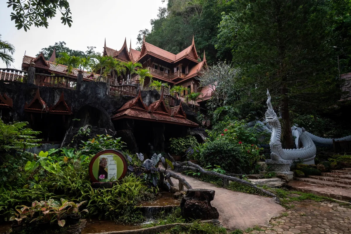 Wat Tham Khao Wong — photo 3