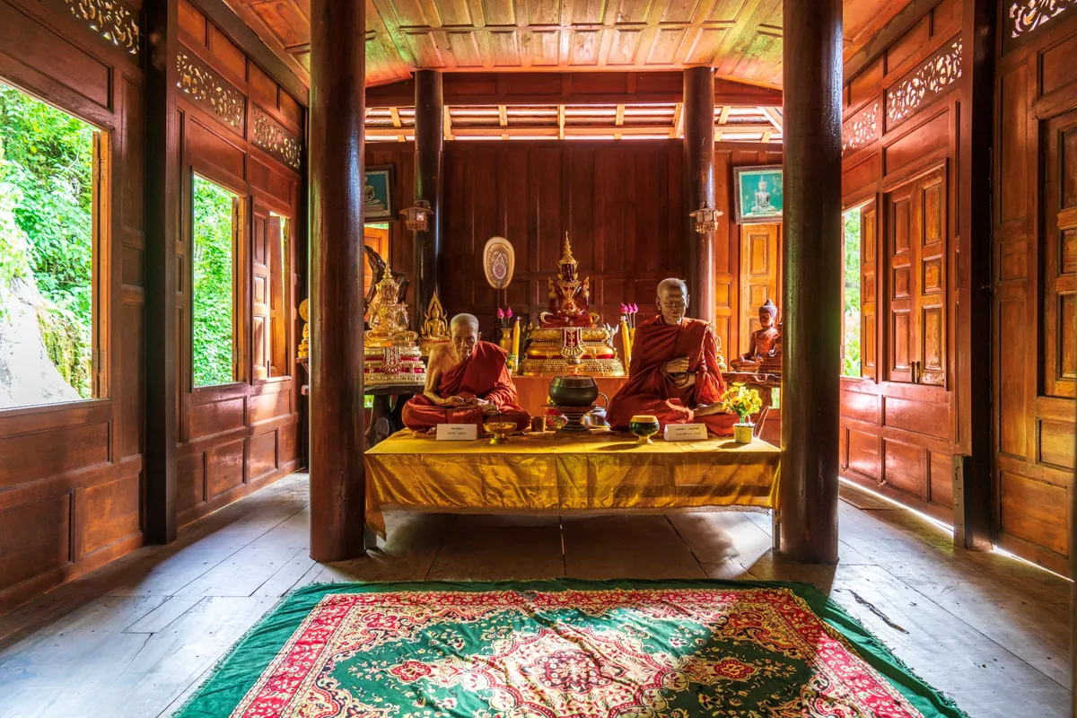 Wat Tham Khao Wong — photo 4