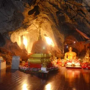 Wat Tham Pha Jom — photo 2