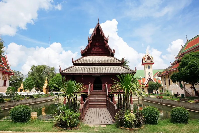 Wat Thung Si Mueang — photo 2