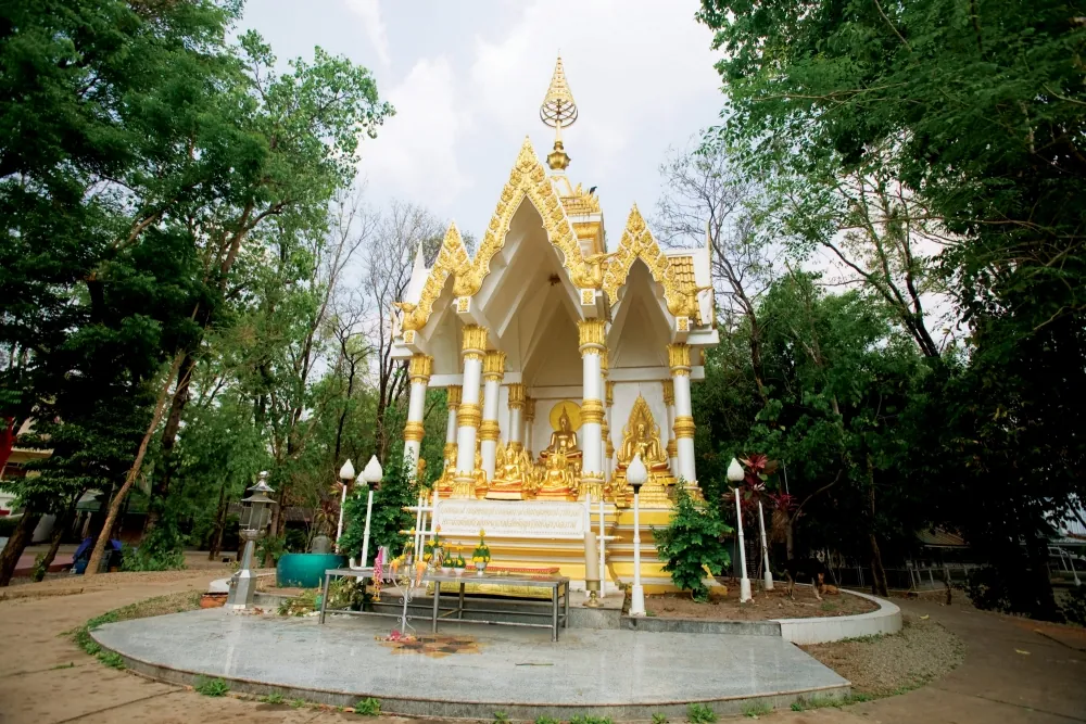 Wat Tub Klo (Bodhisattva Garden) — photo 3
