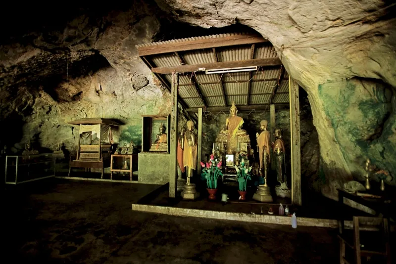 Wat Tham Khao Phlu — photo 2