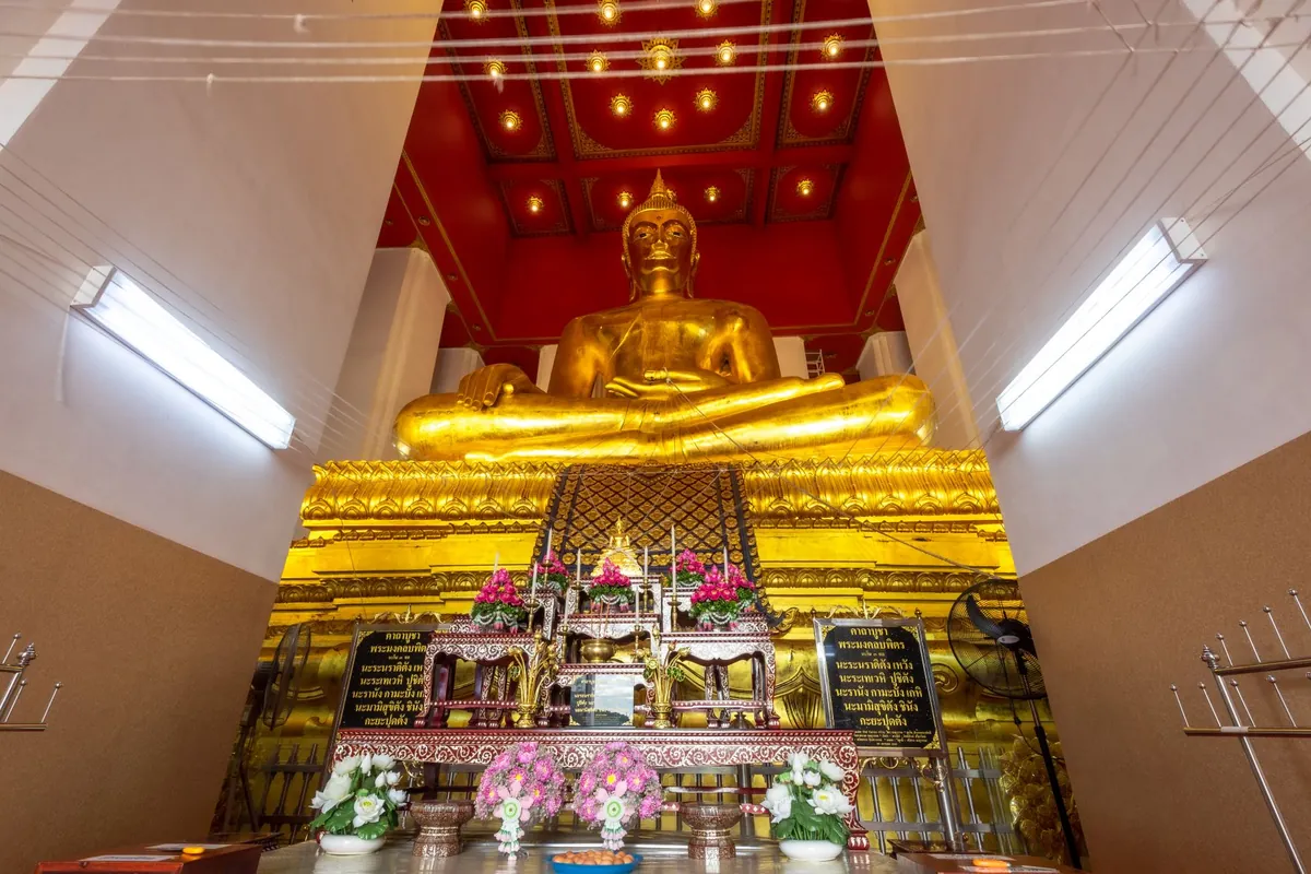 Wihan Phramongkhon Bophit — photo 2