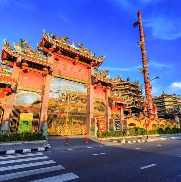 Wihan Thep Sathit Phra Kitti Chaloem or Nacha Sa T