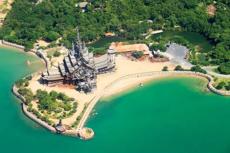 Wong Phra Chan Beach