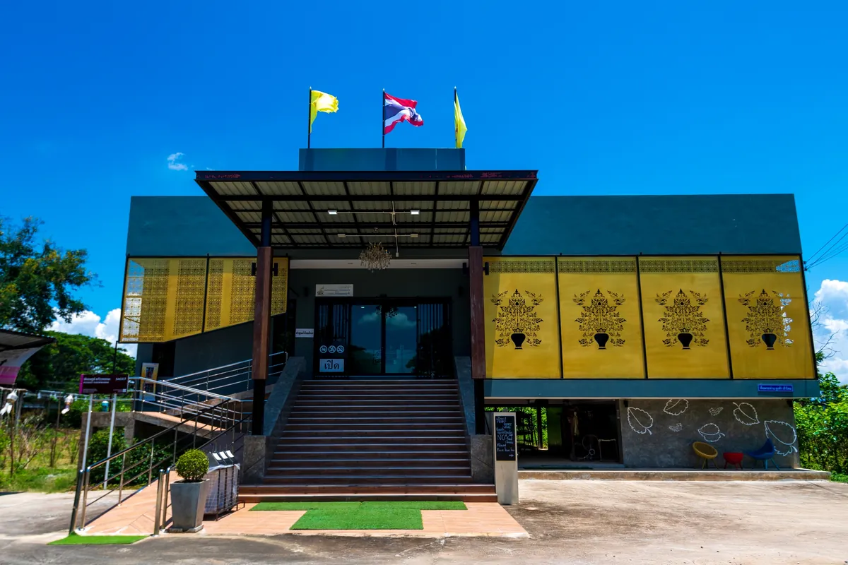 Yok Dok Lamphun Thai Cloth Learning and Conservation Centre — photo 2