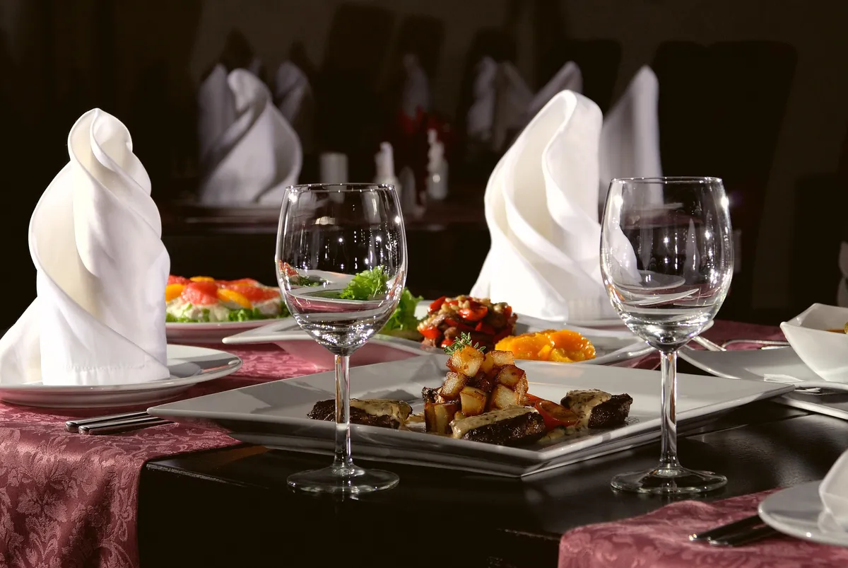 Best Restaurants in Phuket: Local, Seafood & Fine Dining (2026)