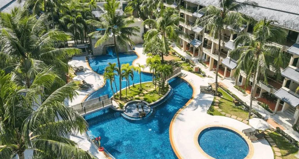 Radisson Resort & Suites