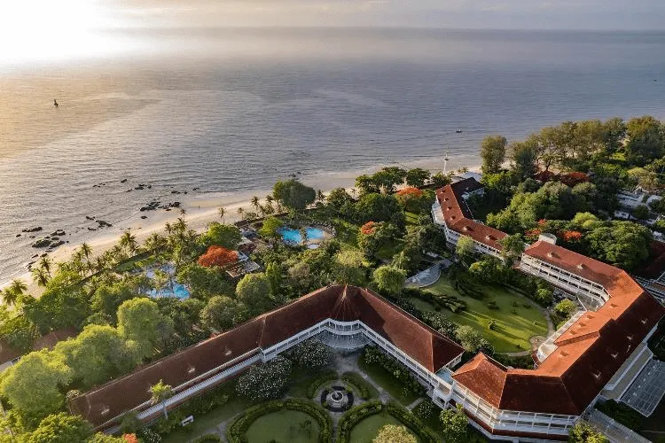 Centara Grand Beach Resort and Villas Hua Hin