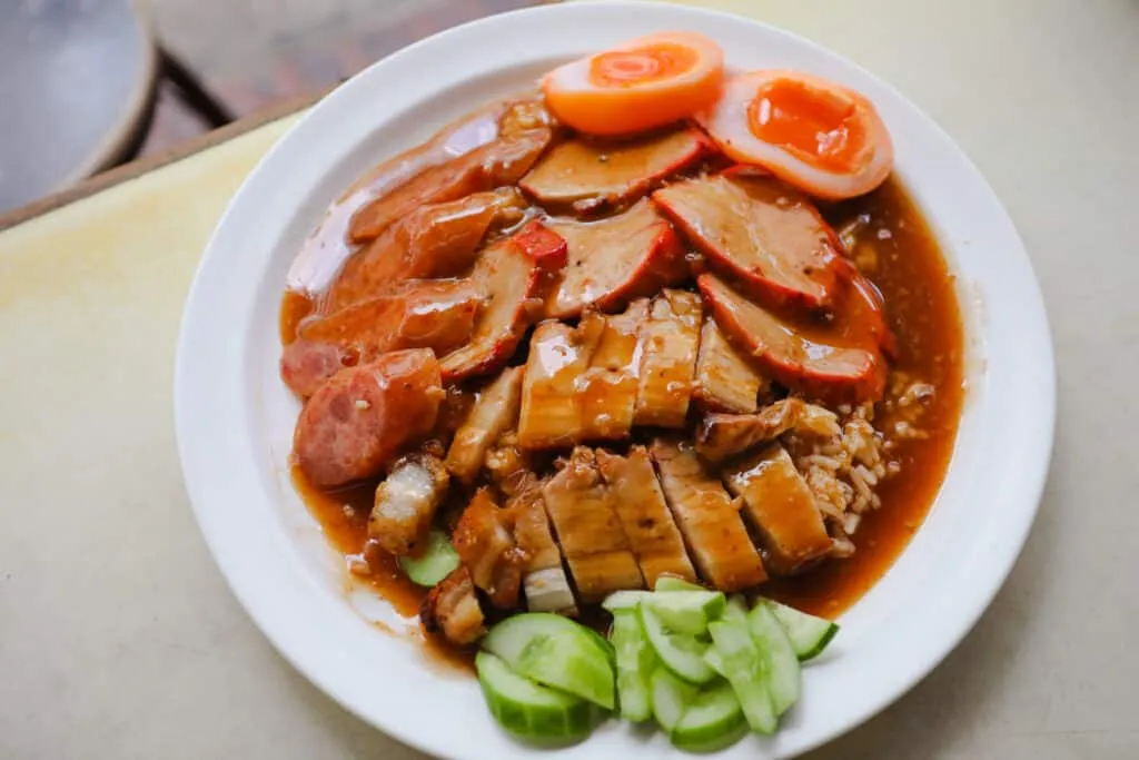 Khao Moo Deng or Barbequed Pork with Rice ( ข้าวหมูแดง )