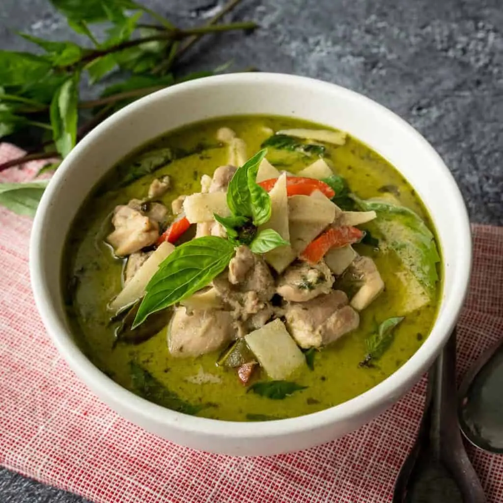 Green Curry ( แกงเขียวหวาน)