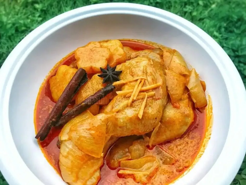 Massaman Curry ( แกงมัสมั่น )