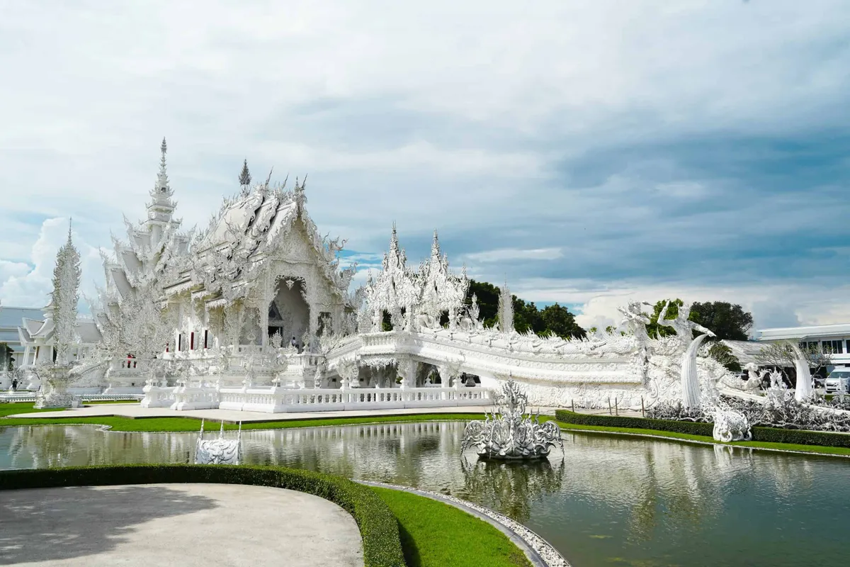 Five Famous Buddhist Temples in Thailand